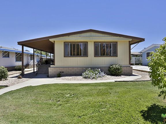 2nd image of 1403 Bishop Dr