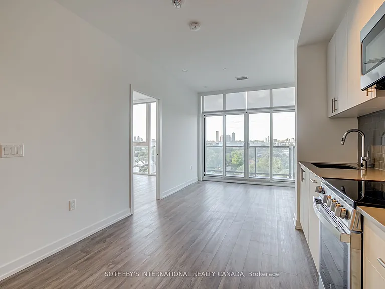 1195 The Queensway Ave #803 — Photo 10