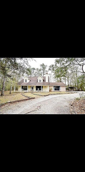1st image of 450 Wildwood Dr