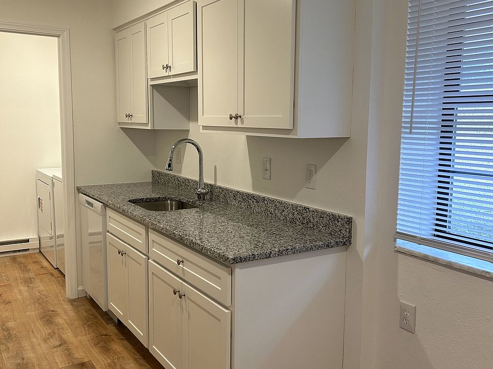 1st image of 1022 N Christina Ave #1017A