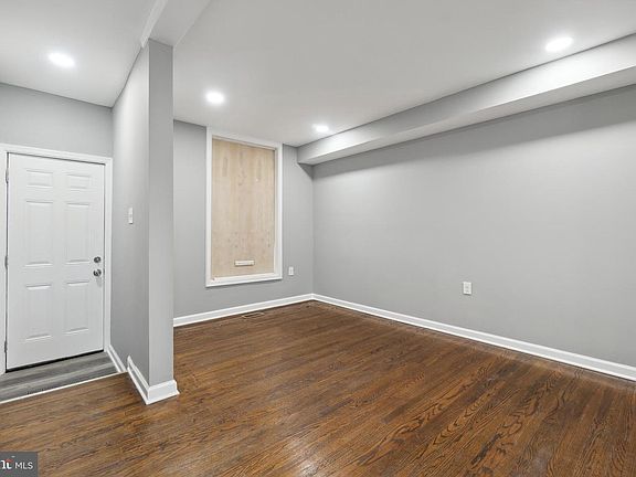 3rd image of 426 S Smallwood St