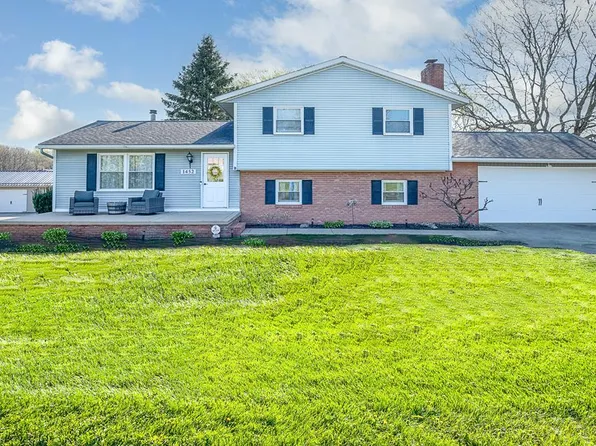 1452 Troy Dr, Mansfield, OH 44905