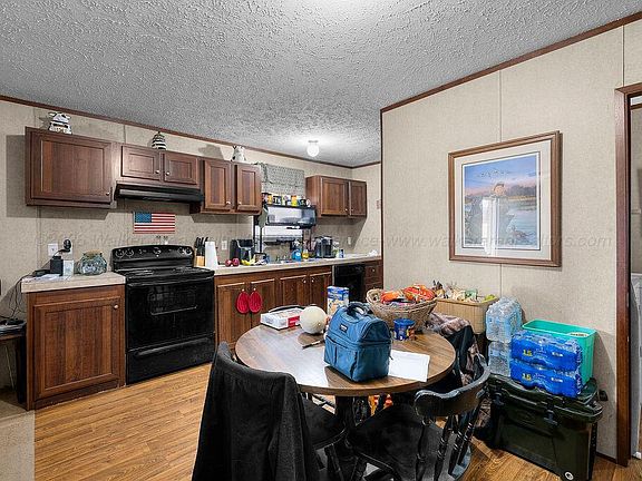 5th image of 364 Ferguson Rd
