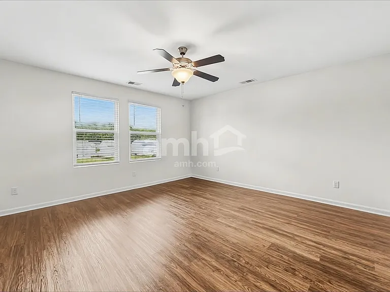 191 Orion Way — Photo 9