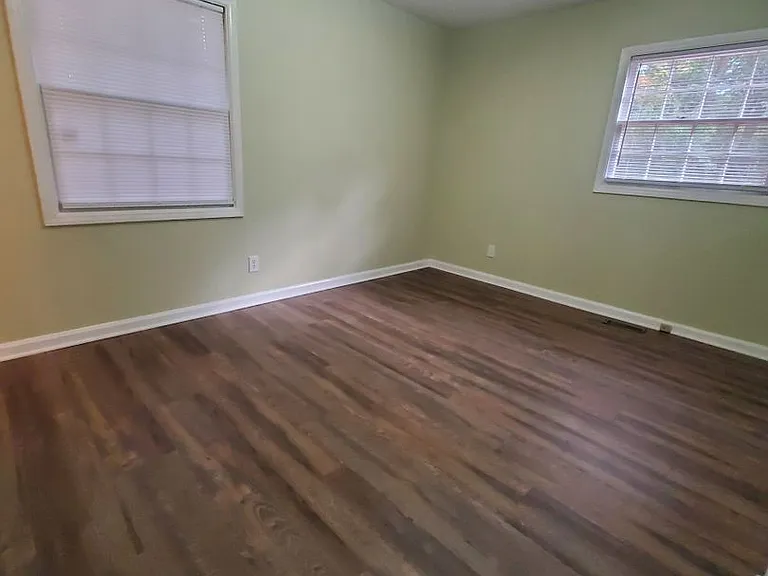 202 Bertram Pl — Photo 5