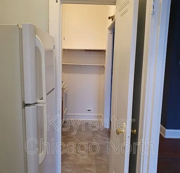 914 Sherman Ave — Photo 3