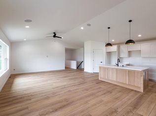 1904 London St, Holmen, WI 54636
