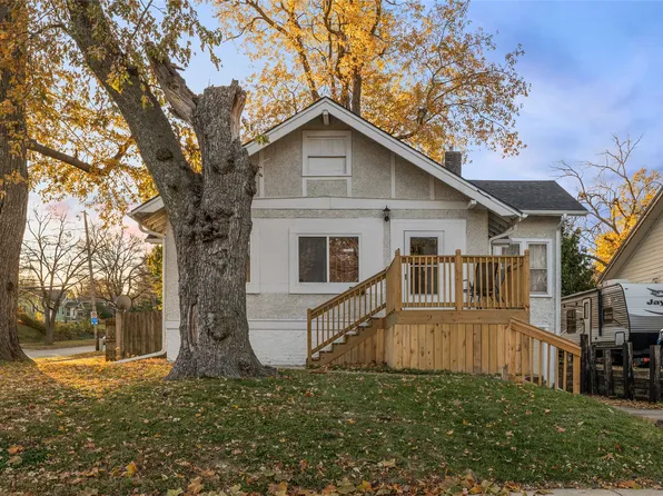 1002 28th St, Des Moines, IA 50311