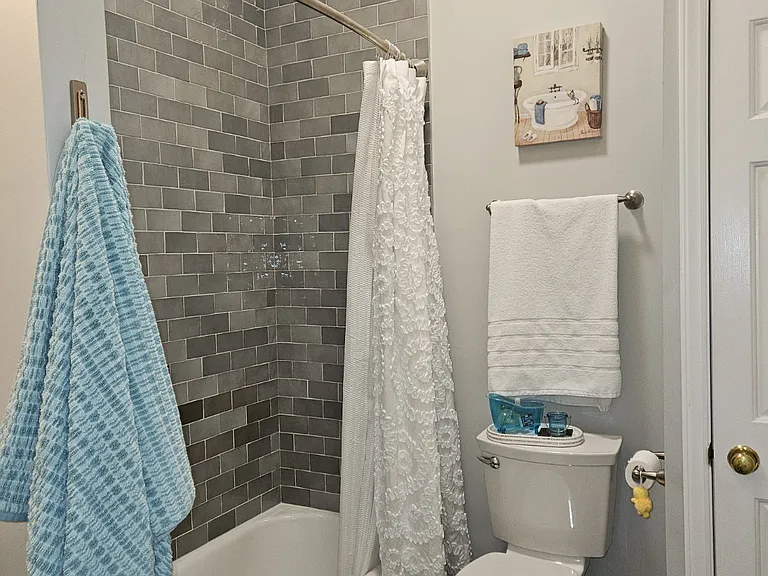 Secondary bathroom