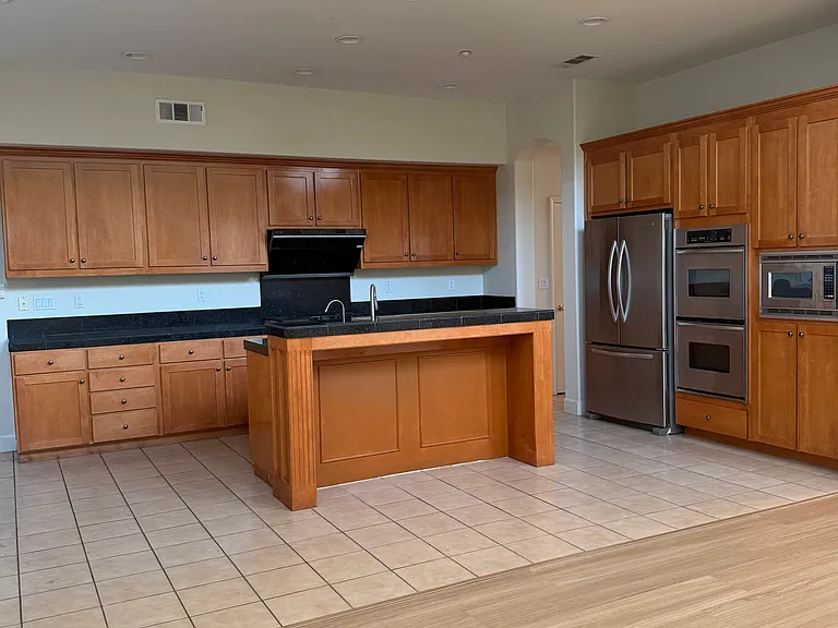 1682 Prima Dr — Photo 16