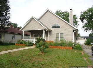 5644 East Dr, Loves Park, IL 61111