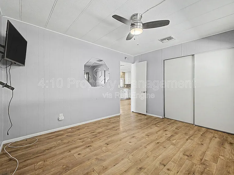 462 S 80th Pl — Photo 19