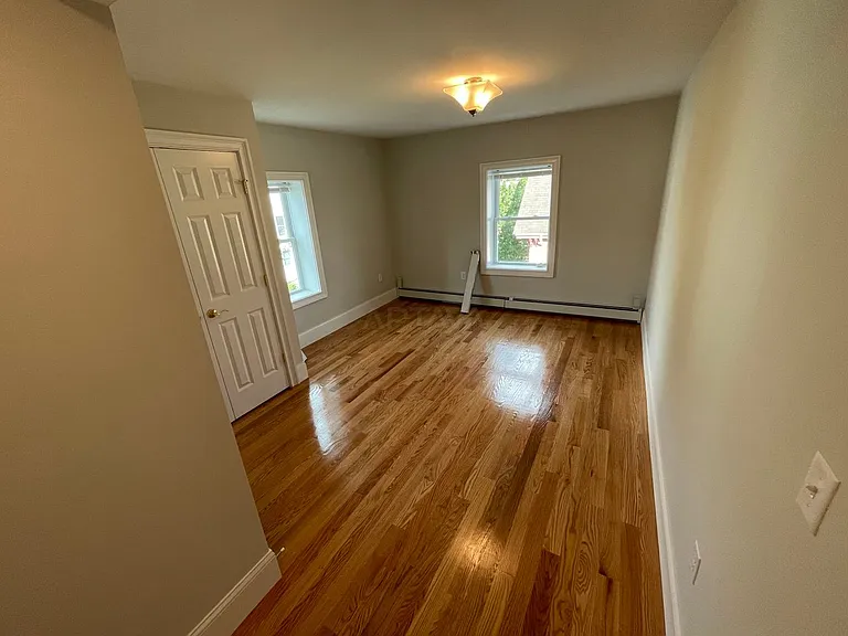 10 Park St #2 — Photo 23