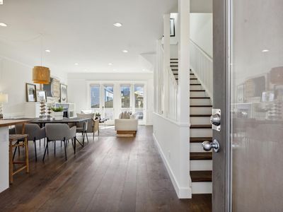 3268 Louise St, Oakland, CA, 94608