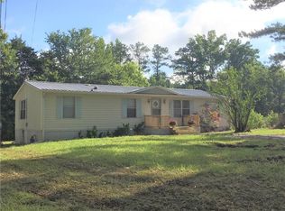 4202 Arrington Rd, Acworth, GA 30102