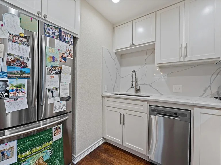 1500 Woodlawn Blvd #304 — Photo 12