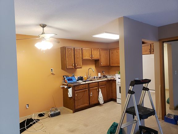 4th image of 1792 Hale Ave N #1