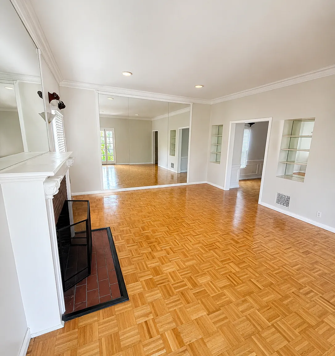 1 bed, $3,295 — Photo 2