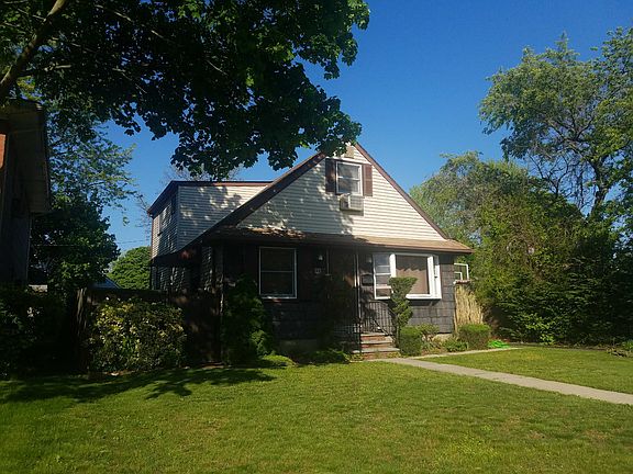 2nd image of 46 Madison Dr
