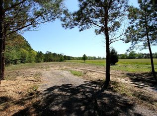 127 W Gibbs Rd, Knotts Island, NC 27950