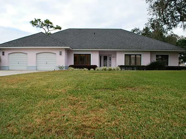 137 Arrowhead Ln, Haines City, FL 33844