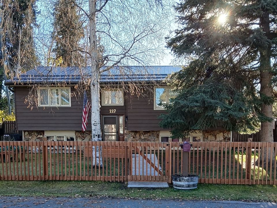 1st image of 227 Eureka Ave