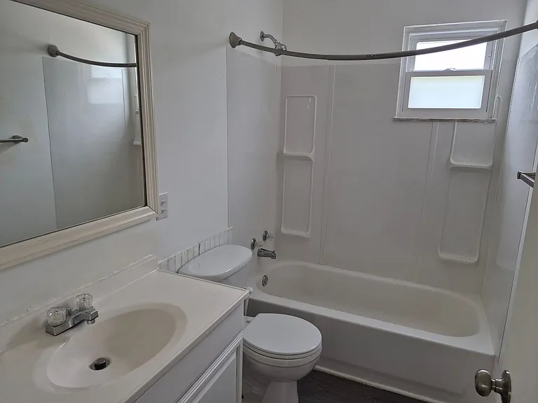 3514 Valleston Pkwy — Photo 5