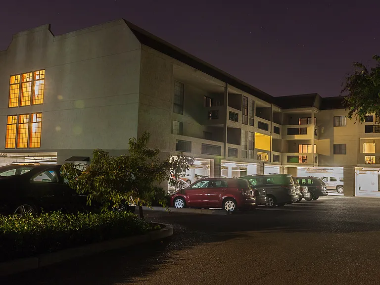 Lincoln Park Apartments — Photo 21
