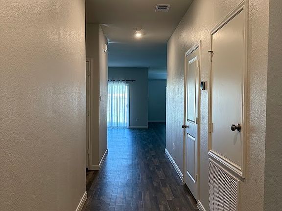 2nd image of 529 Jameson St