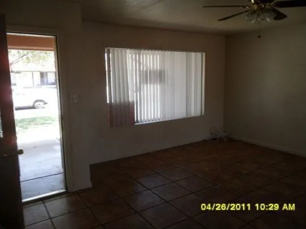 7555 W College Dr, Phoenix, AZ 85033