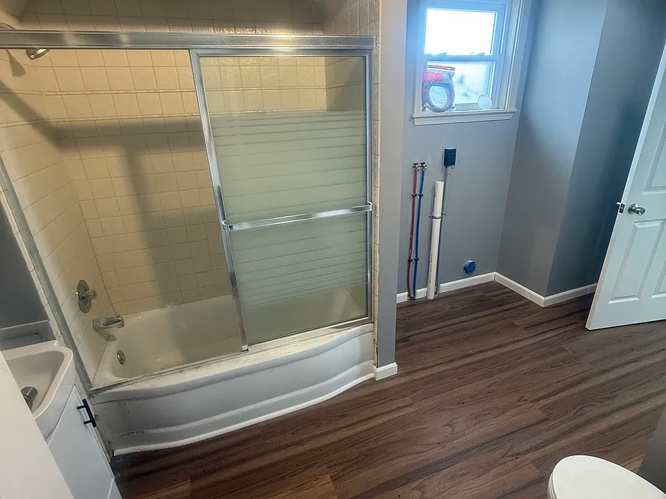 912 Central Ave #2