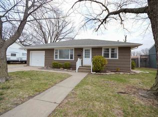 1605 N Kuney St, Abilene, KS 67410