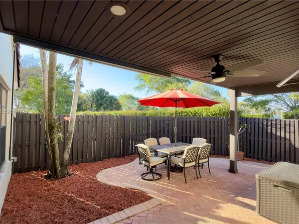 15205 SW 45th Ter #45E, Miami, FL 33185