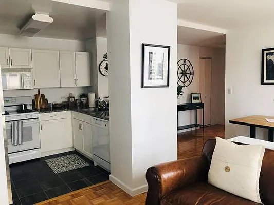 Rented by Highline Residential | media 6