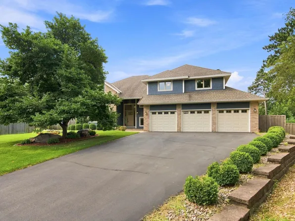 10340 Summer Pl, Eden Prairie, MN 55347