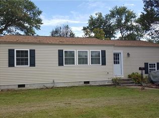3065 Cobblestone Dr, Virginia Beach, VA 23452