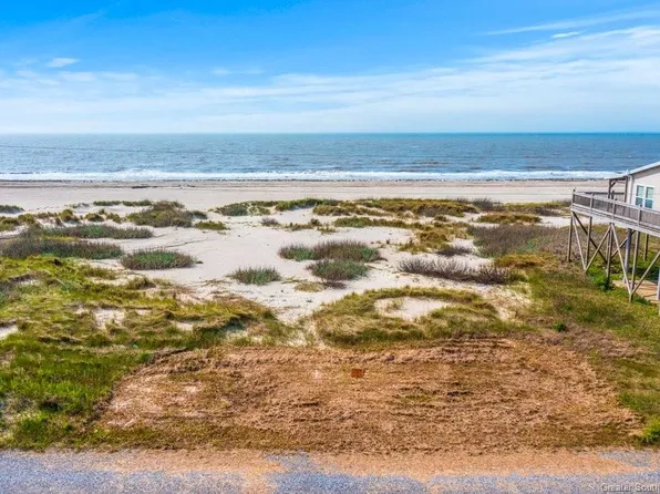 2230 Egret St, Cameron, LA 70631