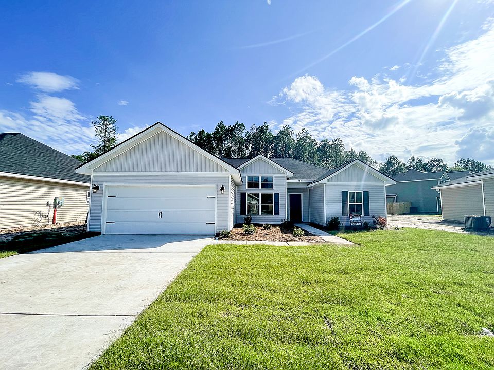 Caitlin exterior