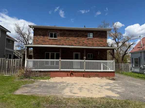 190 Ecclestone Dr, Bracebridge, ON P1L 1G4