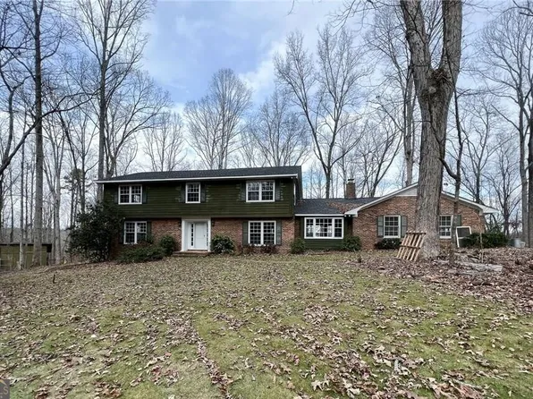 195 Deerfield Rd, Bogart, GA 30622