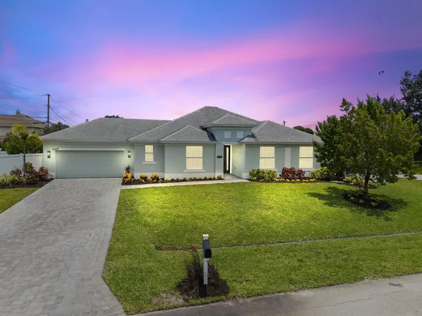 4497 SW Farmington Street, Port St Lucie, FL 34953