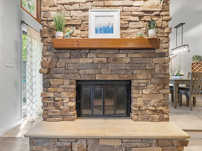 4321 Sunscape Ln — Photo 7