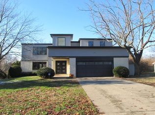 987 Lakeland Dr, Lexington, KY 40502
