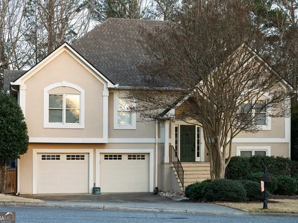 2325 Woodcrest Dr SE, Smyrna, GA 30082