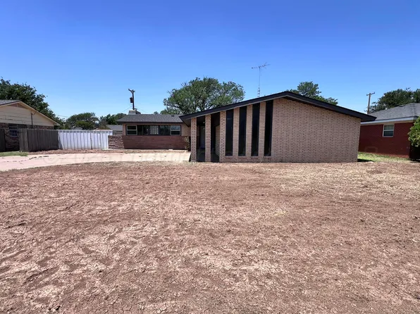 123 Greenwood St, Hereford, TX 79045