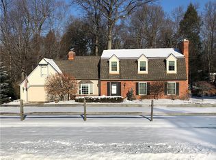 7315 Ledgewood Dr, Kirtland, OH