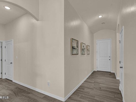 5th image of 2363 Enchanted Peaks Ln