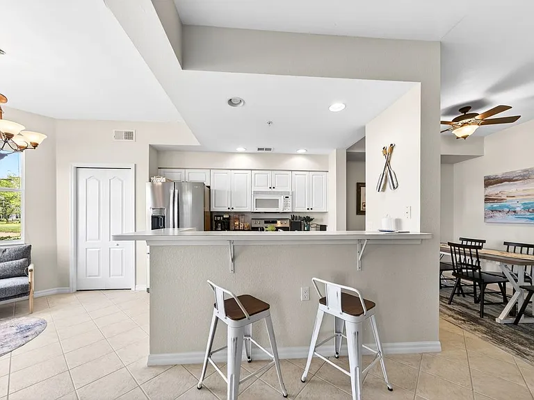 16635 Lake Circle Dr #613 — Photo 20