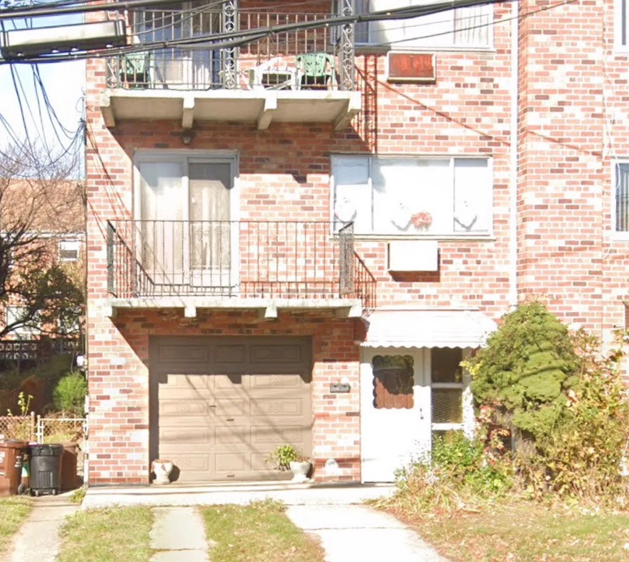 3 bed, 1220 sqft, $3,850 — Photo 1