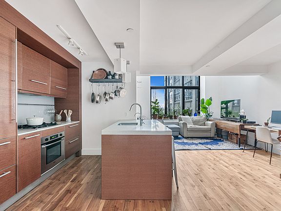 2nd image of 360 Furman St APT 445